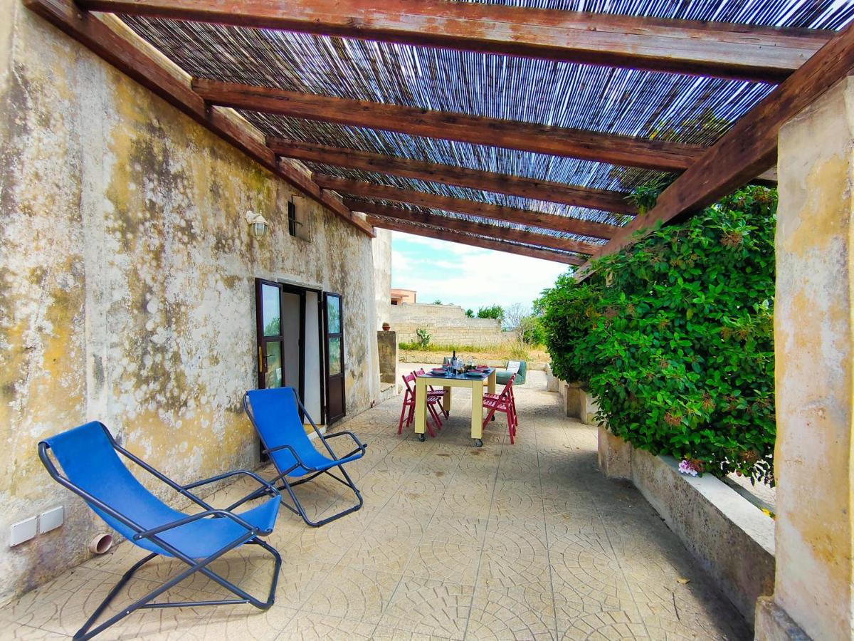 Appartement La Rudda Di Casa Camilla Journey à Specchia Extérieur photo